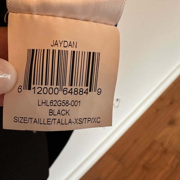 Robe ajustée BCBGmaxazria noir et dentelle - Picture 5 of 5